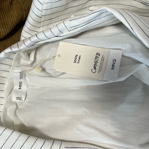 NWT Mango 100% Linen Pinstripe Blazer - Picture 4 of 4